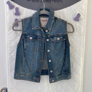 Mossimo sleeveless jean denim jacket